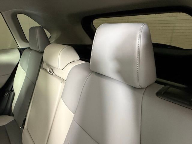 Used 2023 Toyota RAV4 XLE Premium image 21