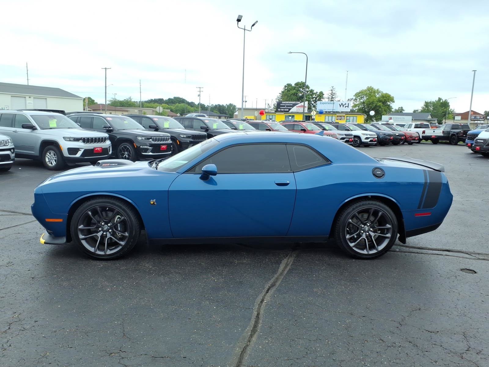 Used 2020 Dodge Challenger R/T Scat Pack w/ Shaker Package RWD image 7