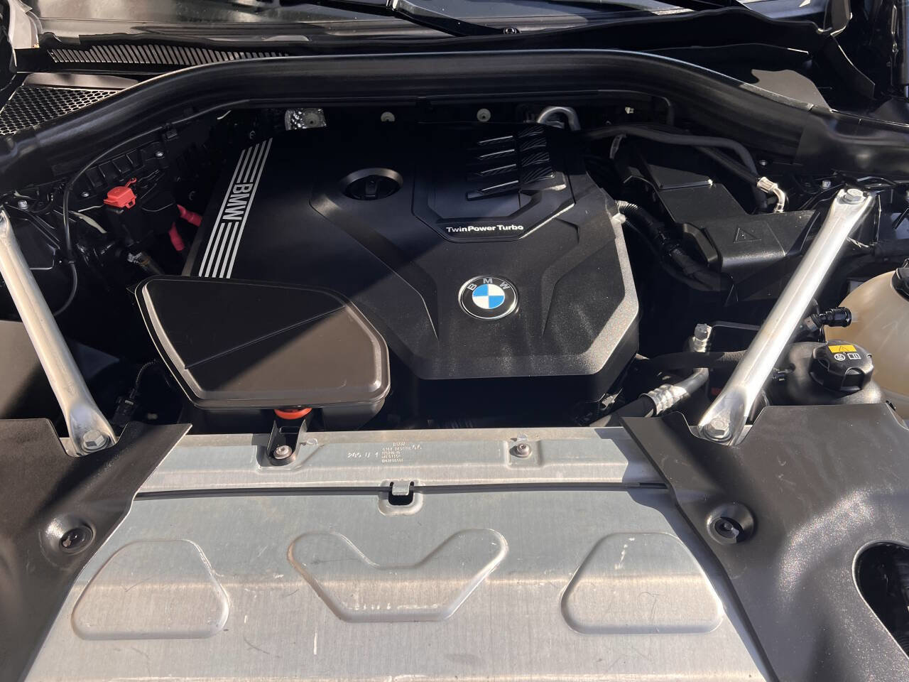 Used 2022 BMW X4 xDrive30i w/ Parking Assistance Package image 25