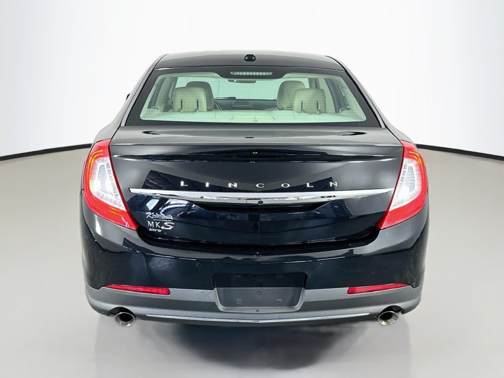 Used 2016 Lincoln MKS AWD image 6