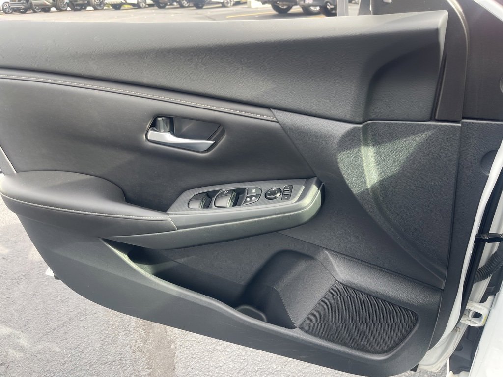 Certified 2021 Nissan Sentra SV image 9