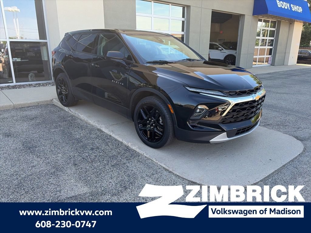 Used 2023 Chevrolet Blazer LT w/ Driver Confidence Package AWD/4WD image 1