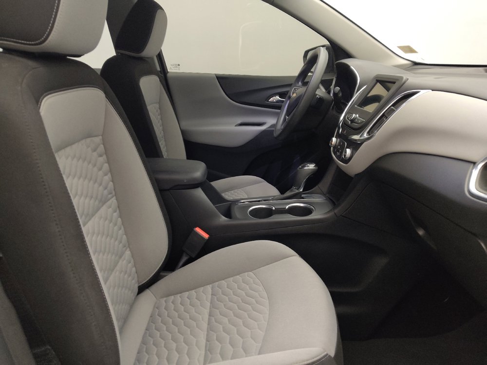 Used 2019 Chevrolet Equinox LS FWD image 21