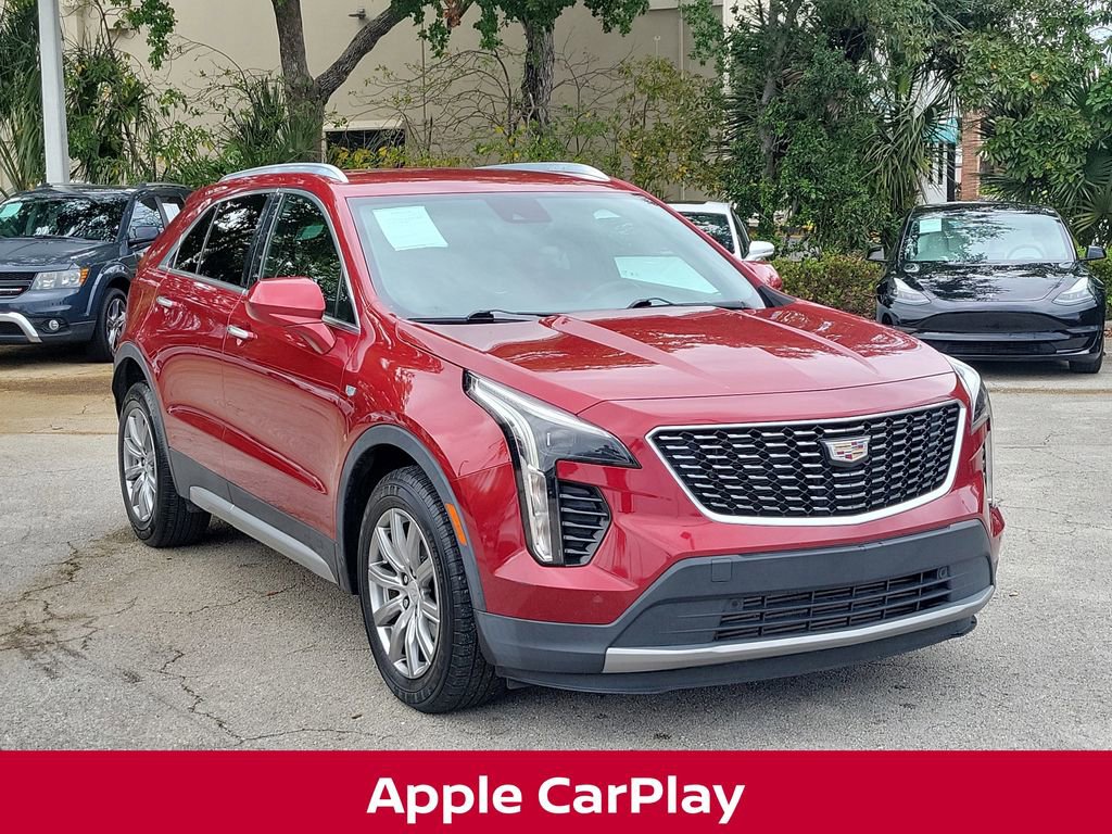 Used 2020 Cadillac XT4 Premium Luxury w/ Driver Awareness Package FWD image 9