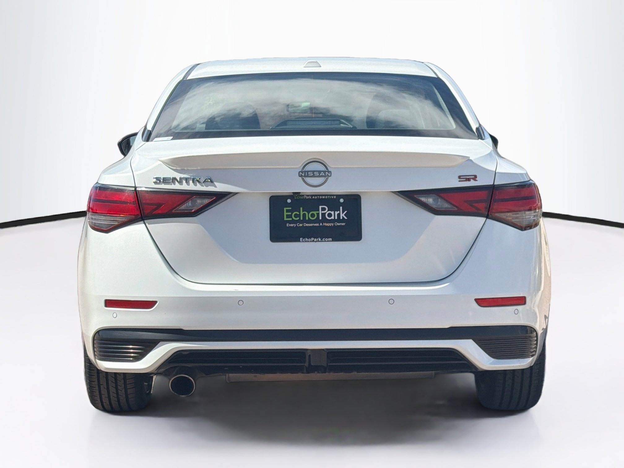 Used 2025 Nissan Sentra SR FWD image 7