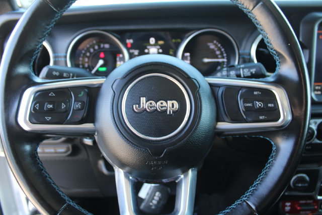 Used 2022 Jeep Wrangler Unlimited Rubicon 4xe AWD/4WD image 18