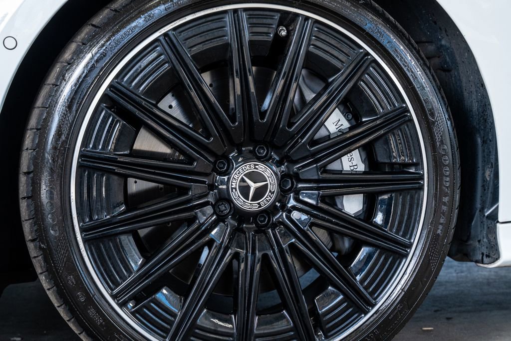 Used 2024 Mercedes-Benz CLE 450 4MATIC Coupe image 10