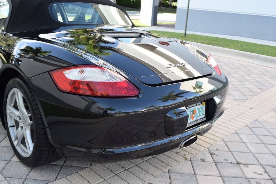 Used 2005 Porsche Boxster RWD image 24