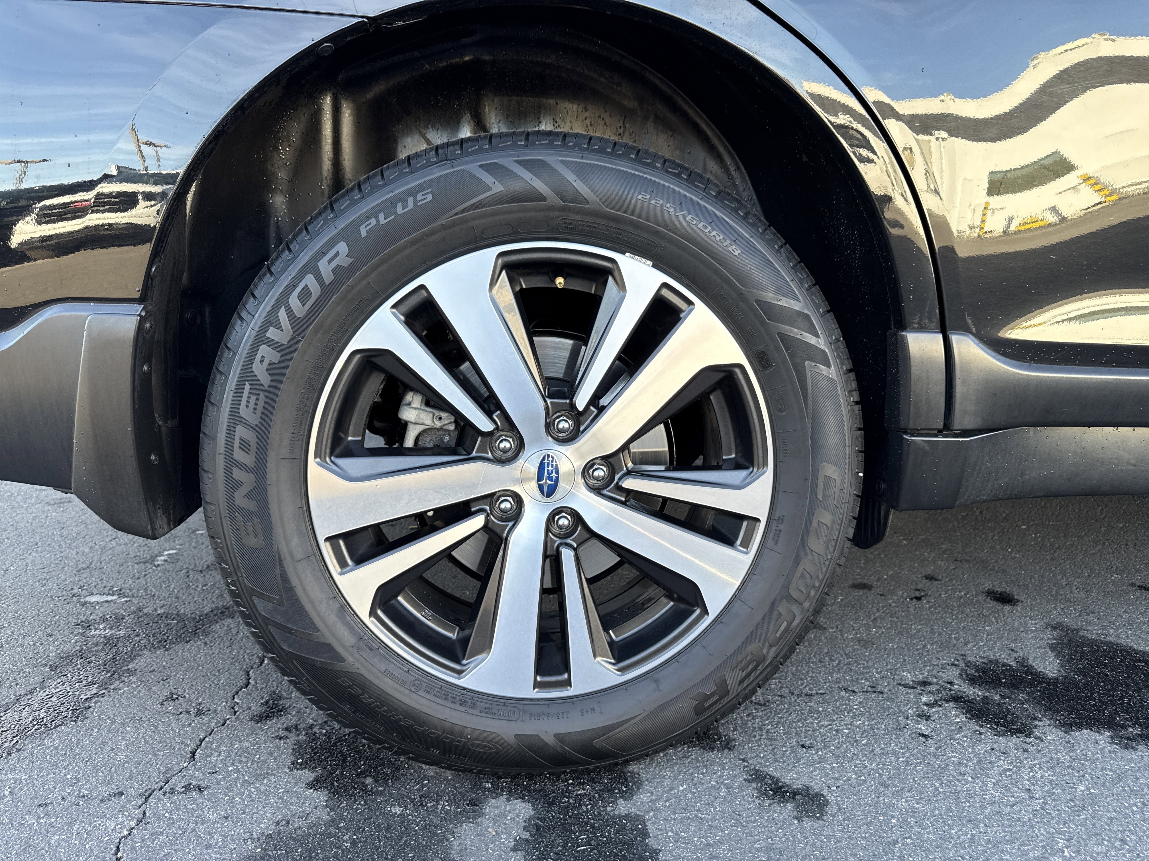 Used 2018 Subaru Outback 3.6R Limited image 37