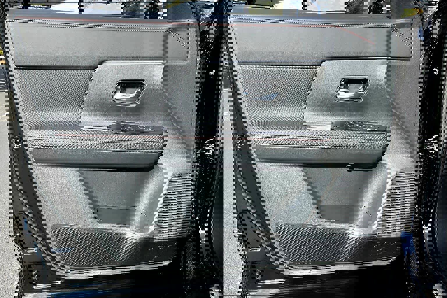 New 2026 Nissan Kicks SR image 10