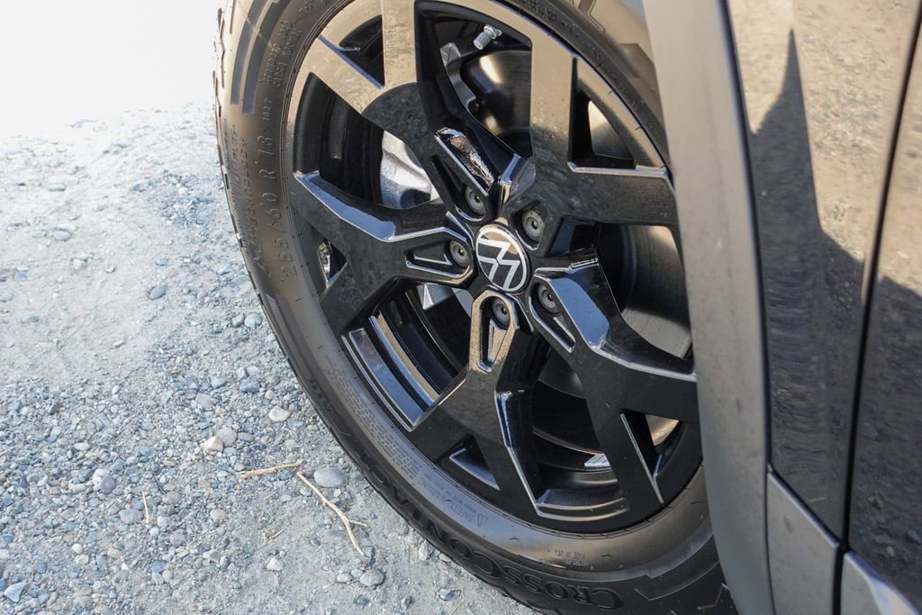 New 2026 Volkswagen Atlas Peak Edition image 13