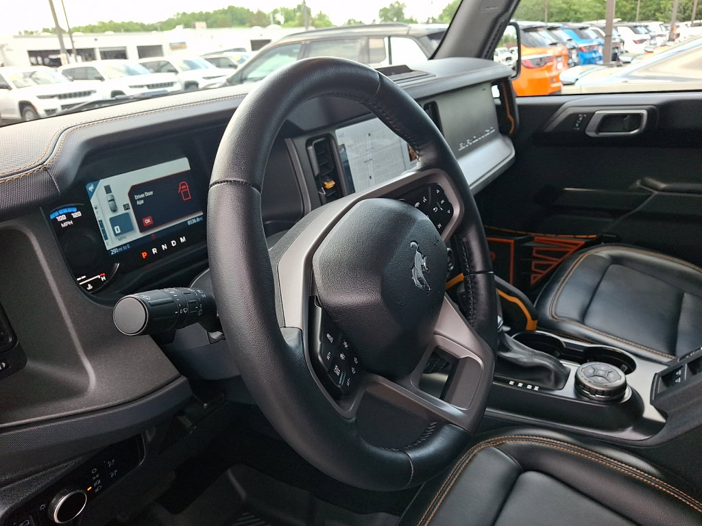 Used 2024 Ford Bronco Badlands AWD/4WD image 29