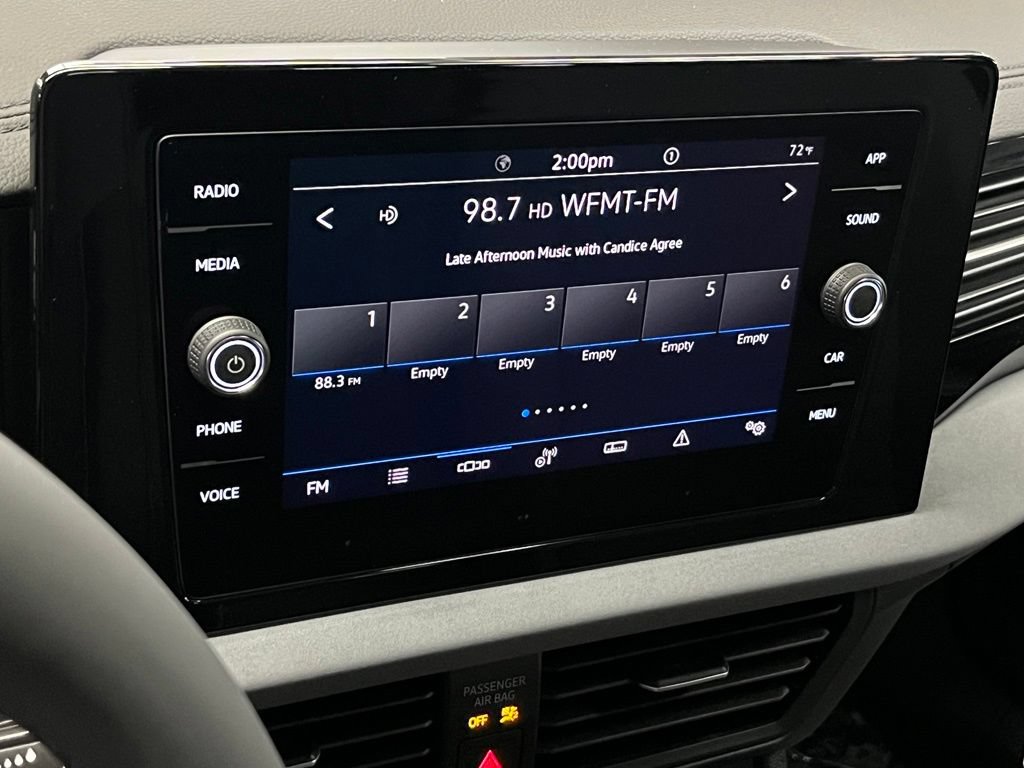 New 2027 Volkswagen Jetta SE FWD image 24