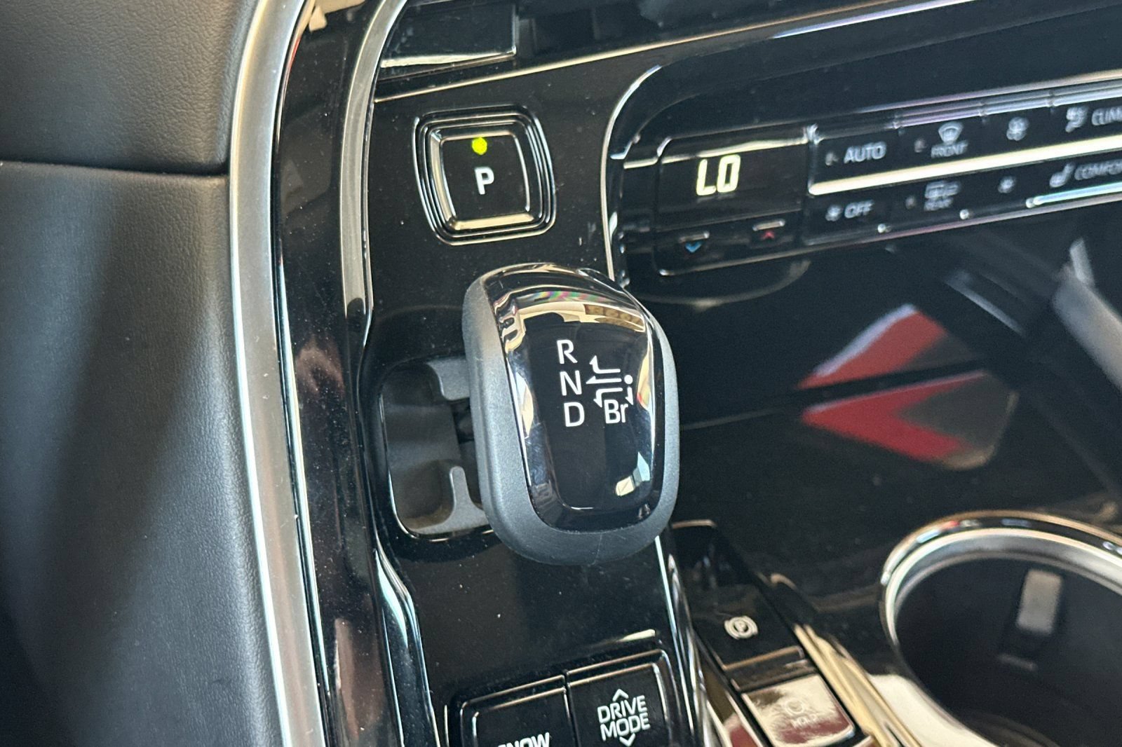 Certified 2023 Toyota Mirai w/ Advanced Technology Package RWD image 24