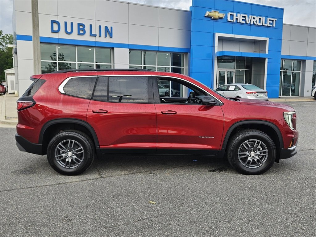 New 2025 GMC Acadia Elevation image 14