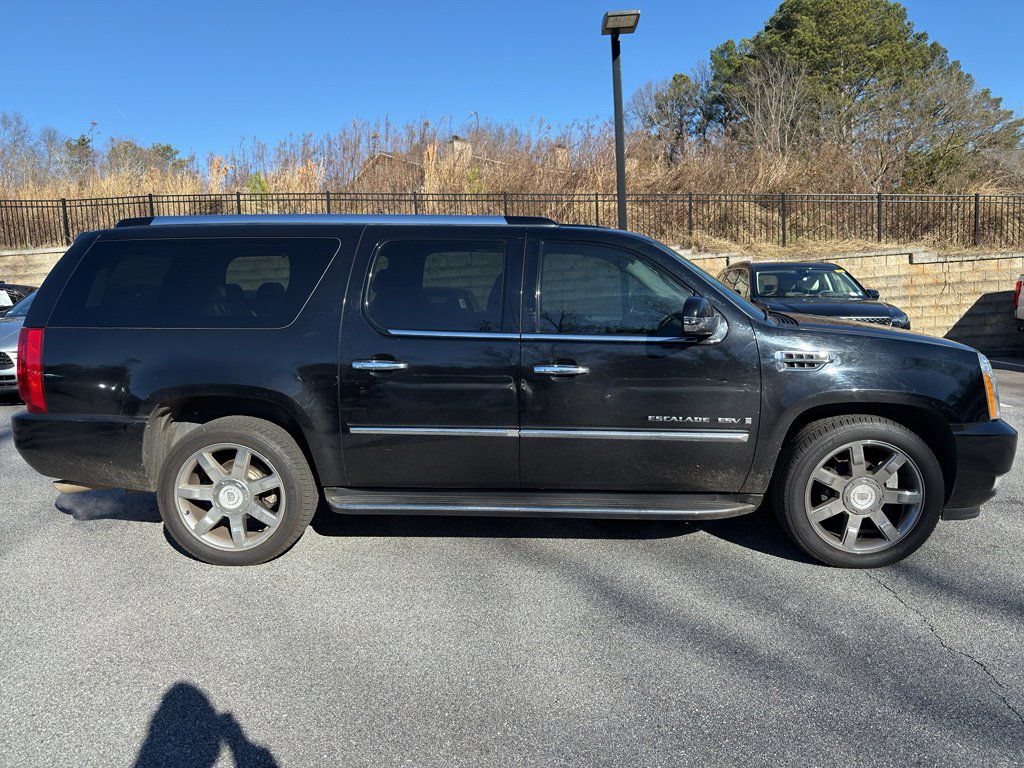 Used 2009 Cadillac Escalade ESV AWD image 4