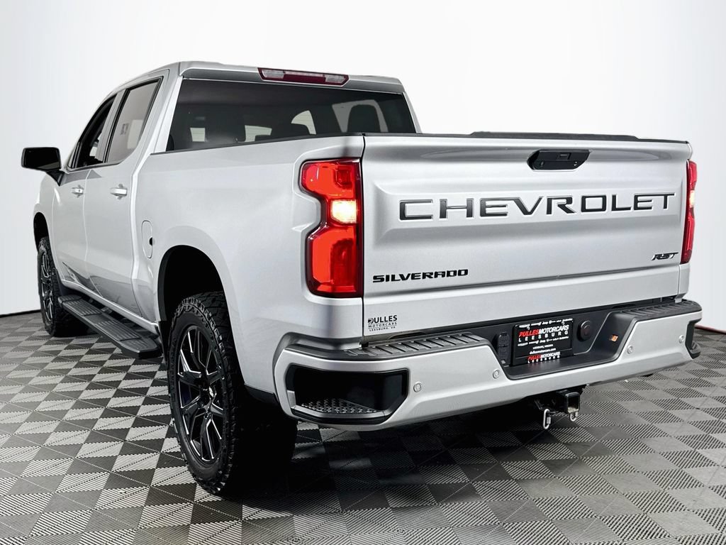 Used 2022 Chevrolet Silverado 1500 RST w/ Safety Package AWD/4WD image 5