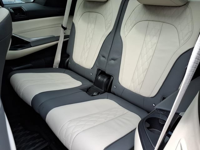 Used 2024 BMW X7 M60i w/ Executive Package AWD/4WD image 13