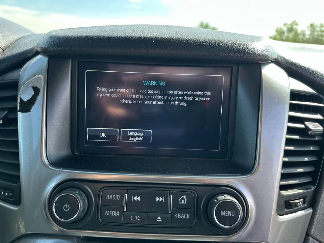 Used 2019 Chevrolet Suburban LT image 19
