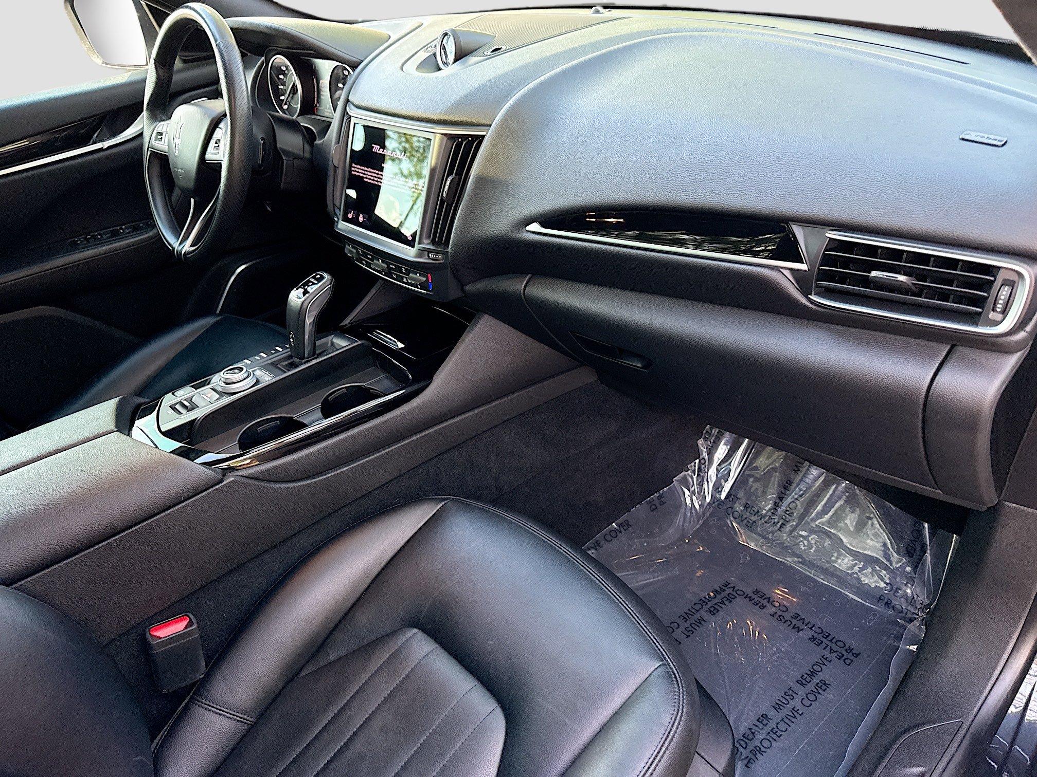 Used 2022 Maserati Levante Modena image 14