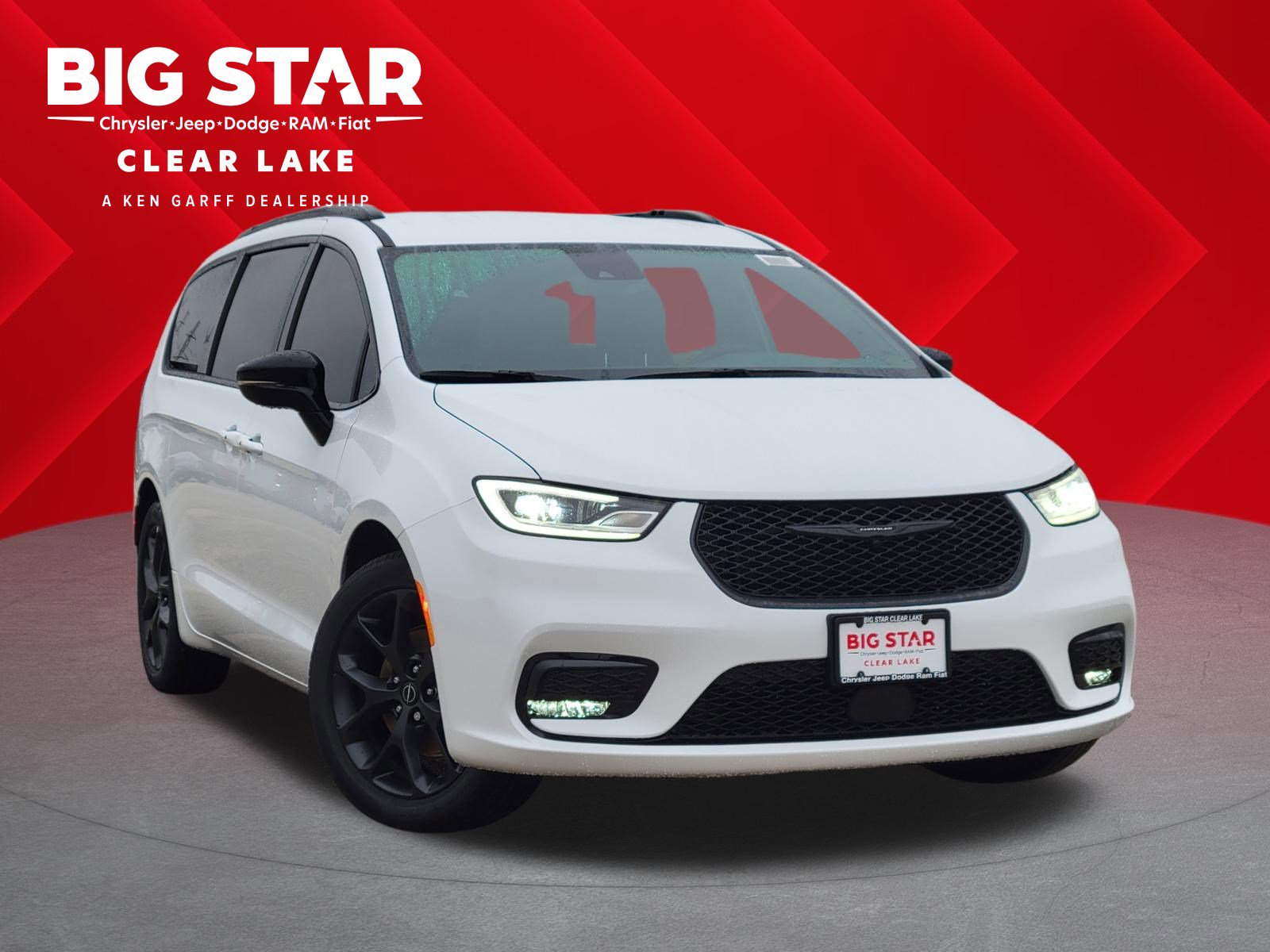 New 2026 Chrysler Pacifica Select w/ S Appearance Package FWD image 1