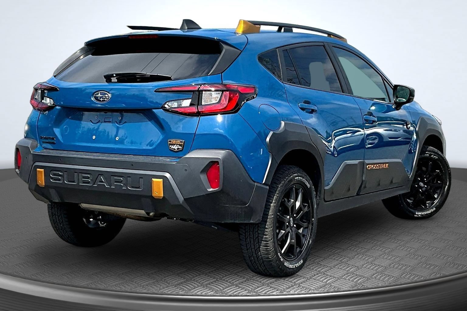 Used 2025 Subaru Crosstrek 2.5i Wilderness w/ Wilderness Package AWD/4WD image 5
