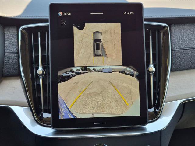 New 2027 Volvo XC90 B6 Plus AWD/4WD image 10