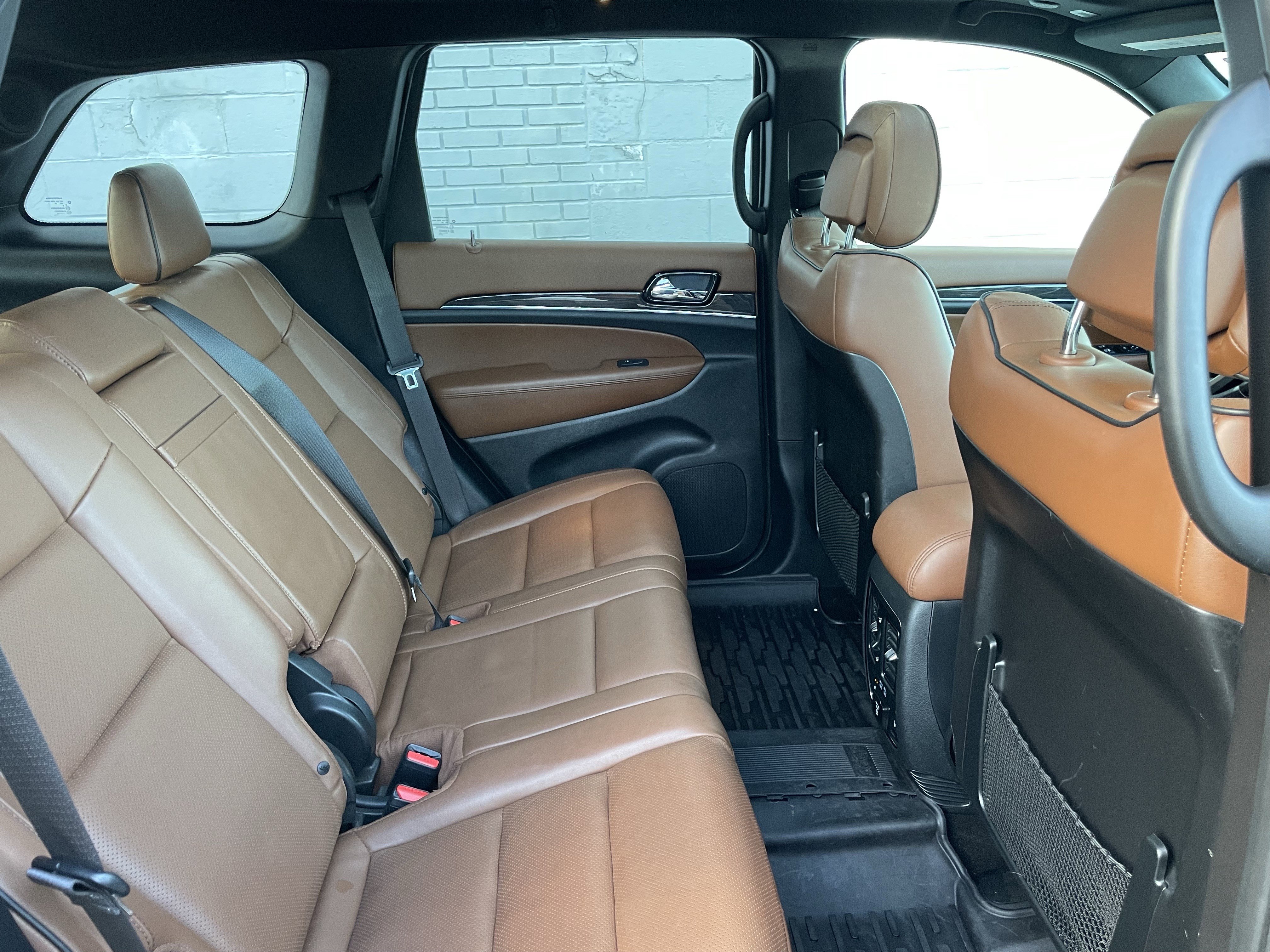 Used 2020 Jeep Grand Cherokee Overland image 31