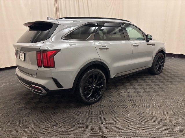 Certified 2023 Kia Sorento SX image 8