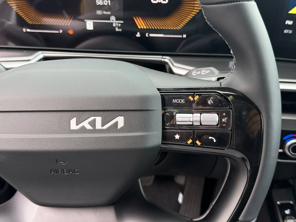 New 2026 Kia Sorento S AWD/4WD image 17