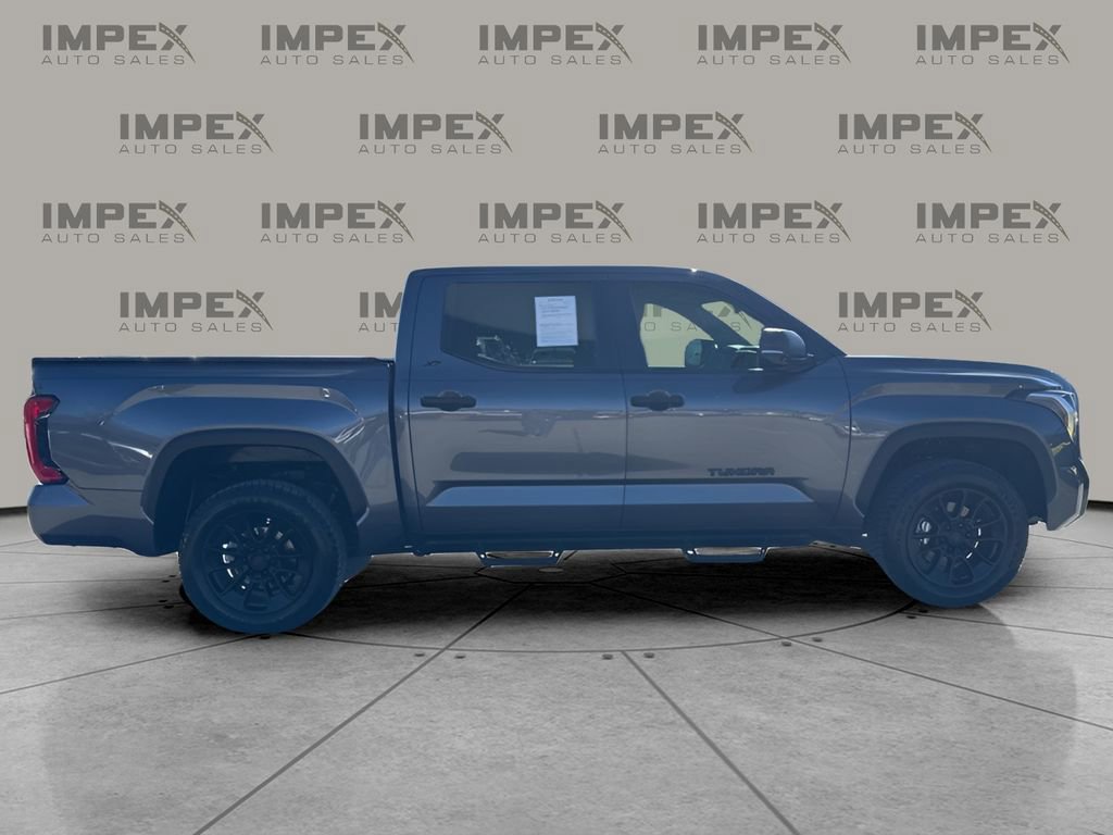 Used 2022 Toyota Tundra SR5 w/ SR5 Convenience Package image 6