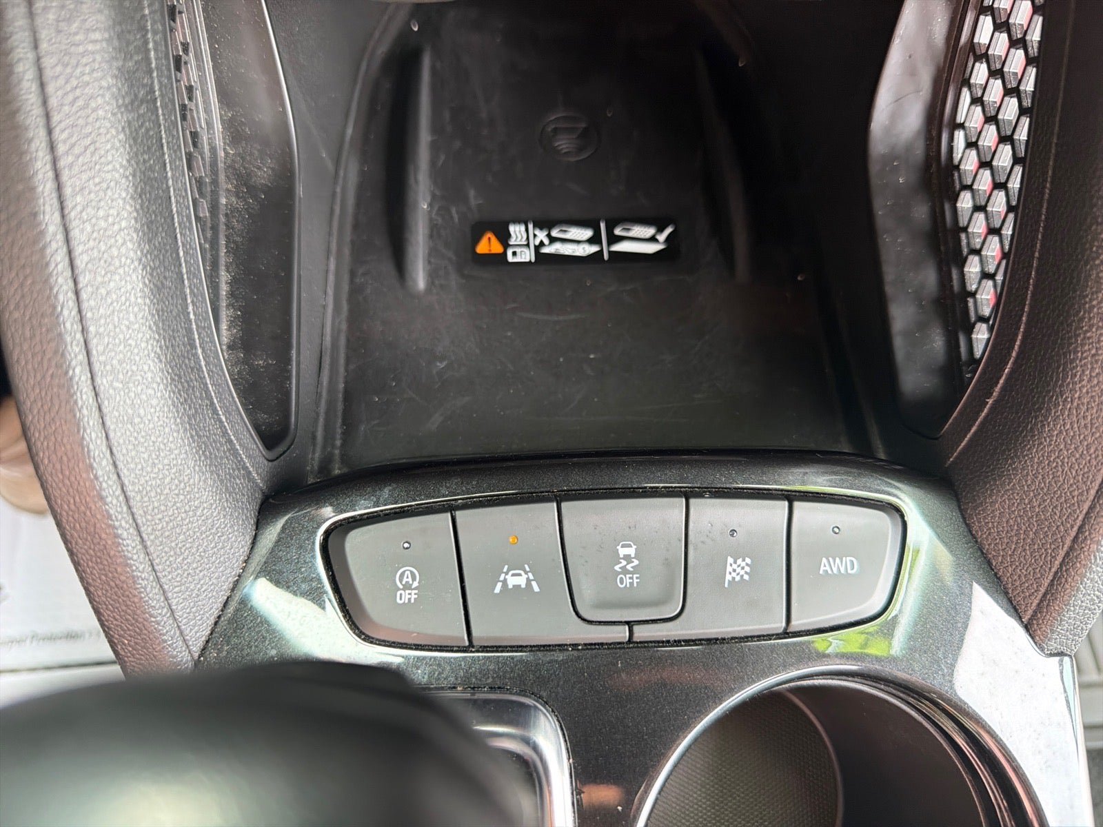 Used 2022 Chevrolet TrailBlazer RS w/ Sun and Liftgate Package AWD/4WD image 28