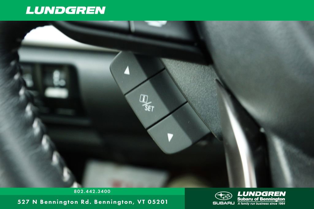 Used 2023 Subaru Forester Premium AWD/4WD image 17