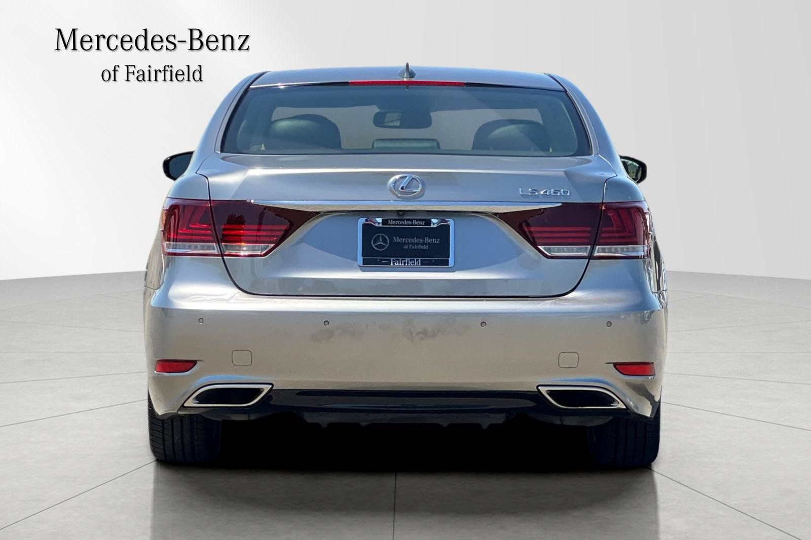Used 2016 Lexus LS 460 w/ Comfort Package RWD image 7