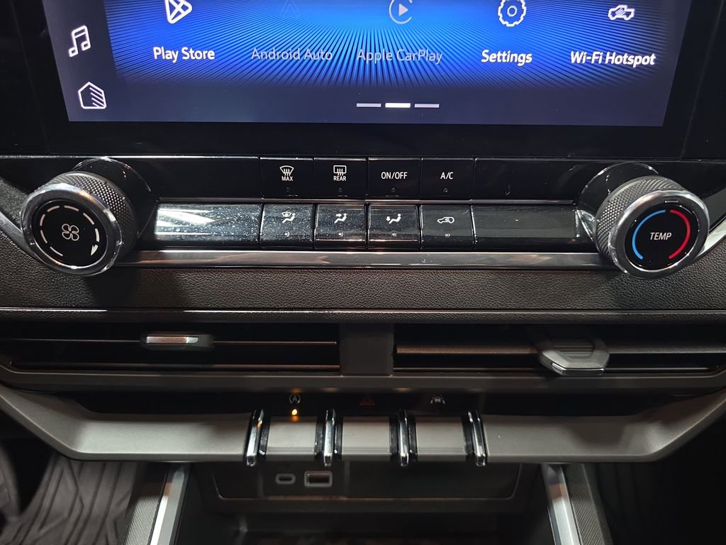 Certified 2023 Chevrolet Colorado Trail Boss w/ Technology Package image 26