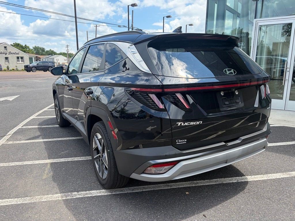 Certified 2025 Hyundai Tucson SEL AWD/4WD image 11