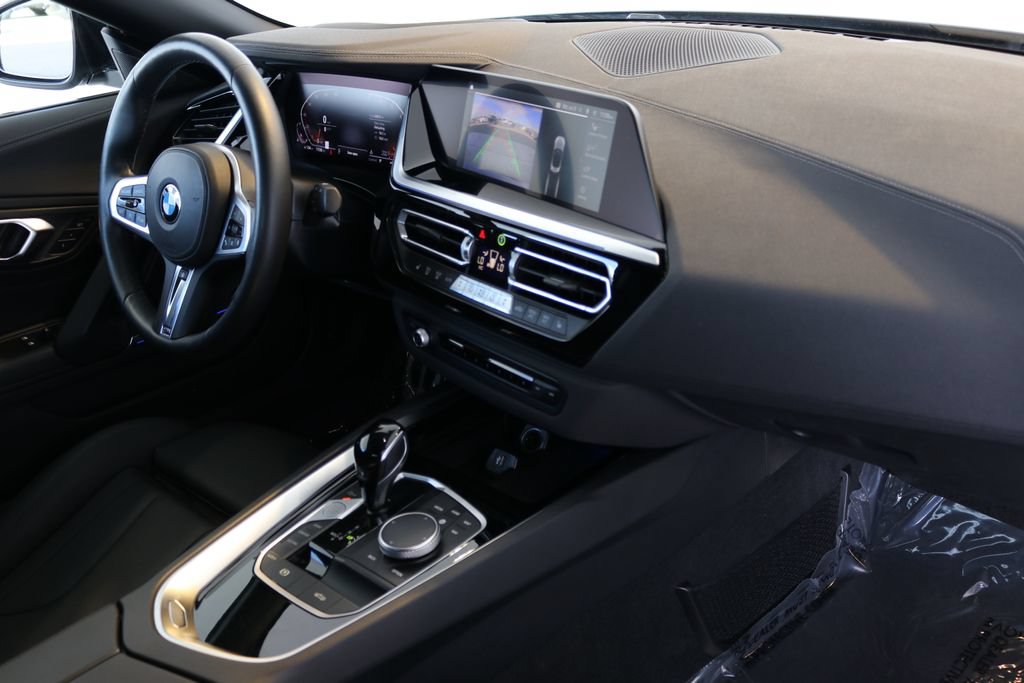 Used 2025 BMW Z4 sDrive30i RWD image 35
