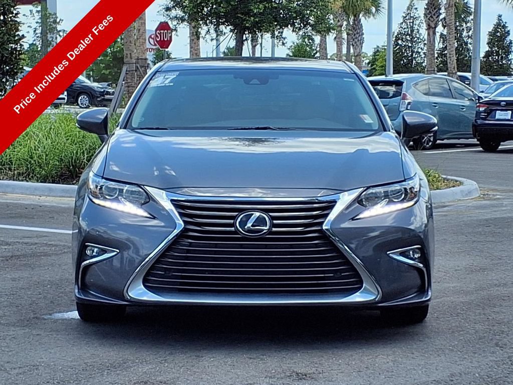 Used 2017 Lexus ES 350 w/ Premium Package FWD image 2