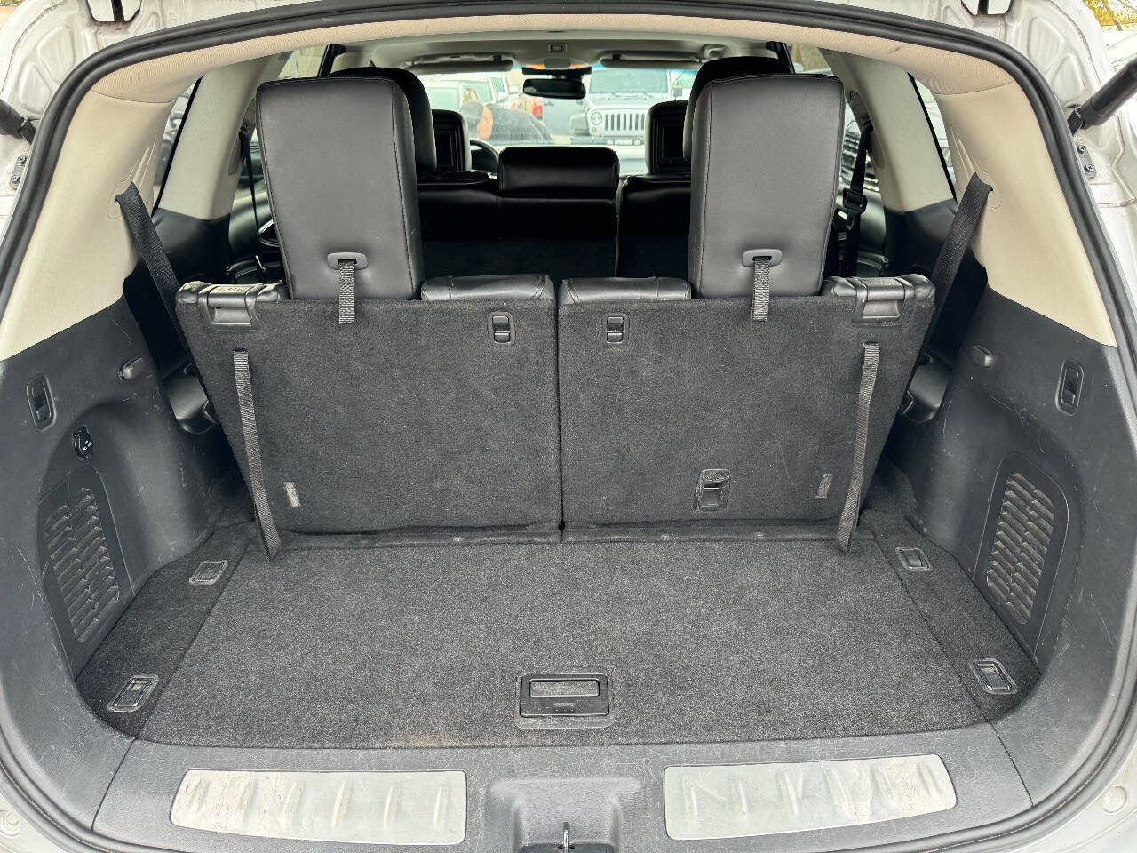 Used 2015 INFINITI QX60 AWD Hybrid w/ HEV Deluxe Touring Package image 22