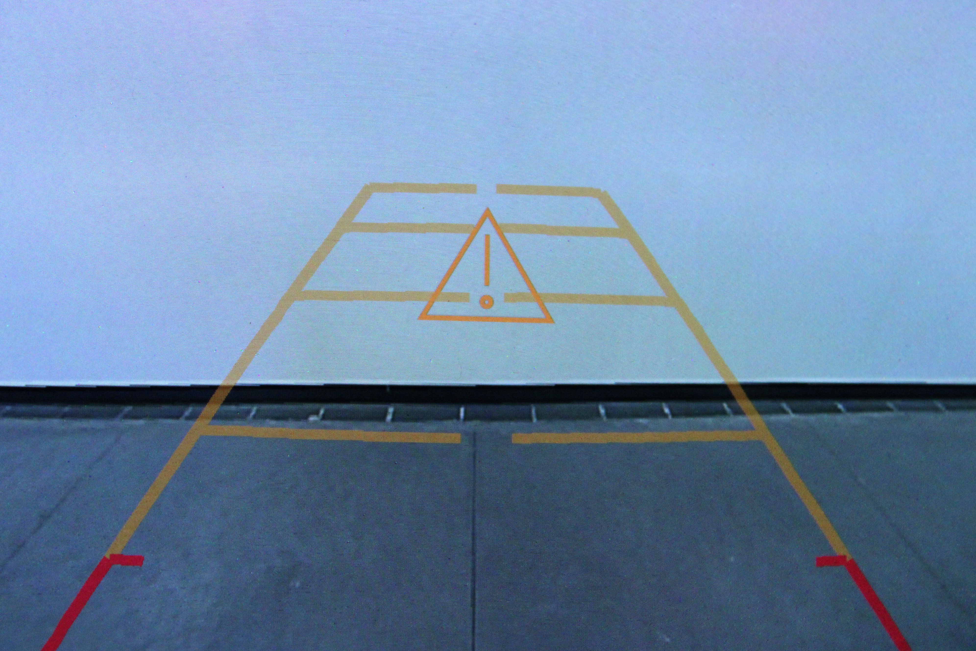 Used 2023 Chevrolet Suburban Z71 image 24