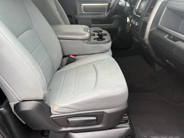 Used 2014 RAM 1500 Express RWD image 17