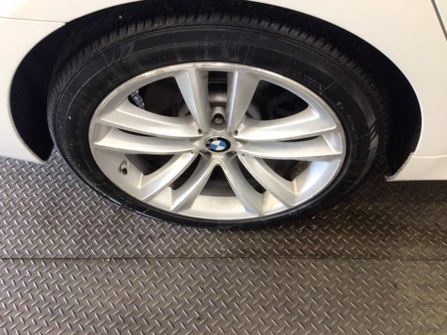 Used 2016 BMW 750i xDrive AWD/4WD image 18