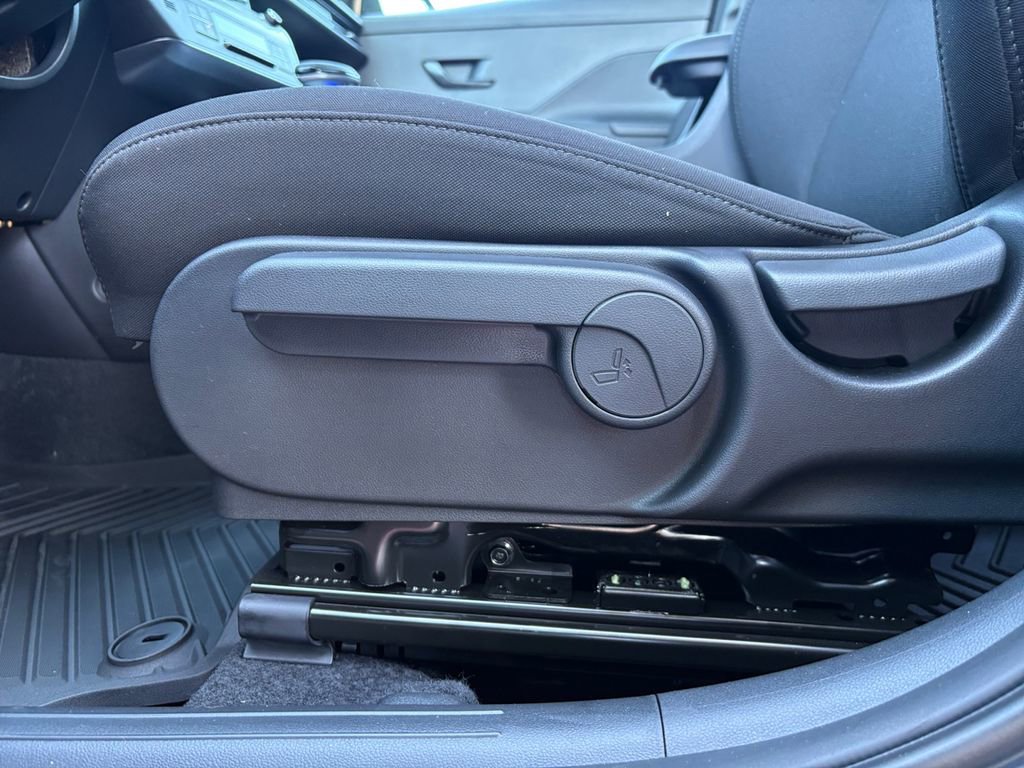 New 2026 Hyundai Kona SEL Sport image 18