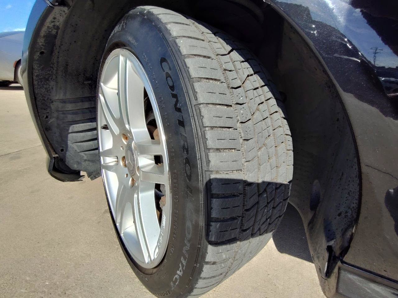 Used 2010 Mercedes-Benz C 300 Sedan image 38