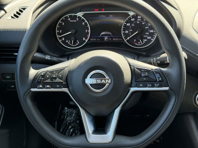 Used 2024 Nissan Sentra SV FWD image 19