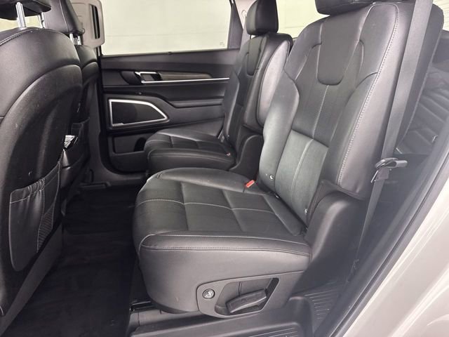 Used 2021 Kia Telluride EX w/ EX Premium Package AWD/4WD image 23