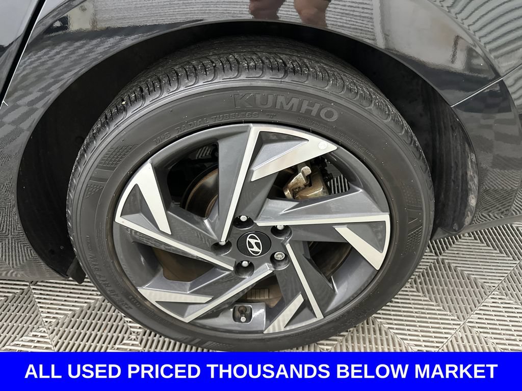 Used 2024 Hyundai Elantra SEL w/ Convenience Package FWD image 18