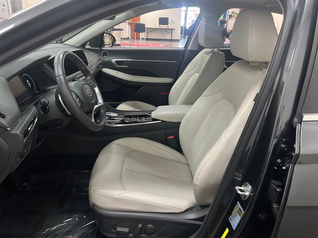 Used 2022 Hyundai Sonata Limited image 12