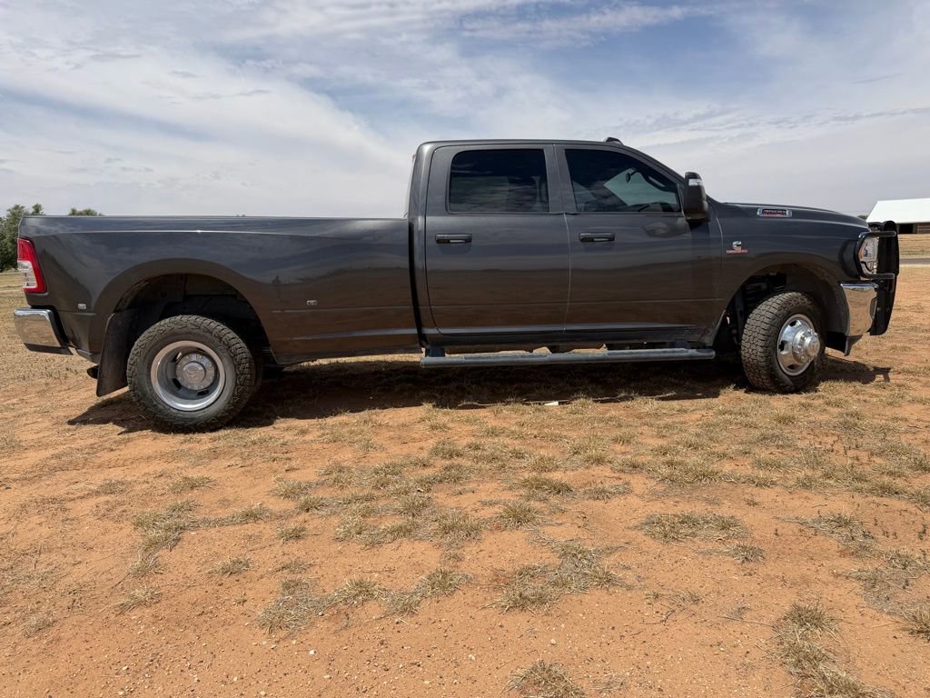 Used 2023 RAM 3500 Tradesman AWD/4WD image 10