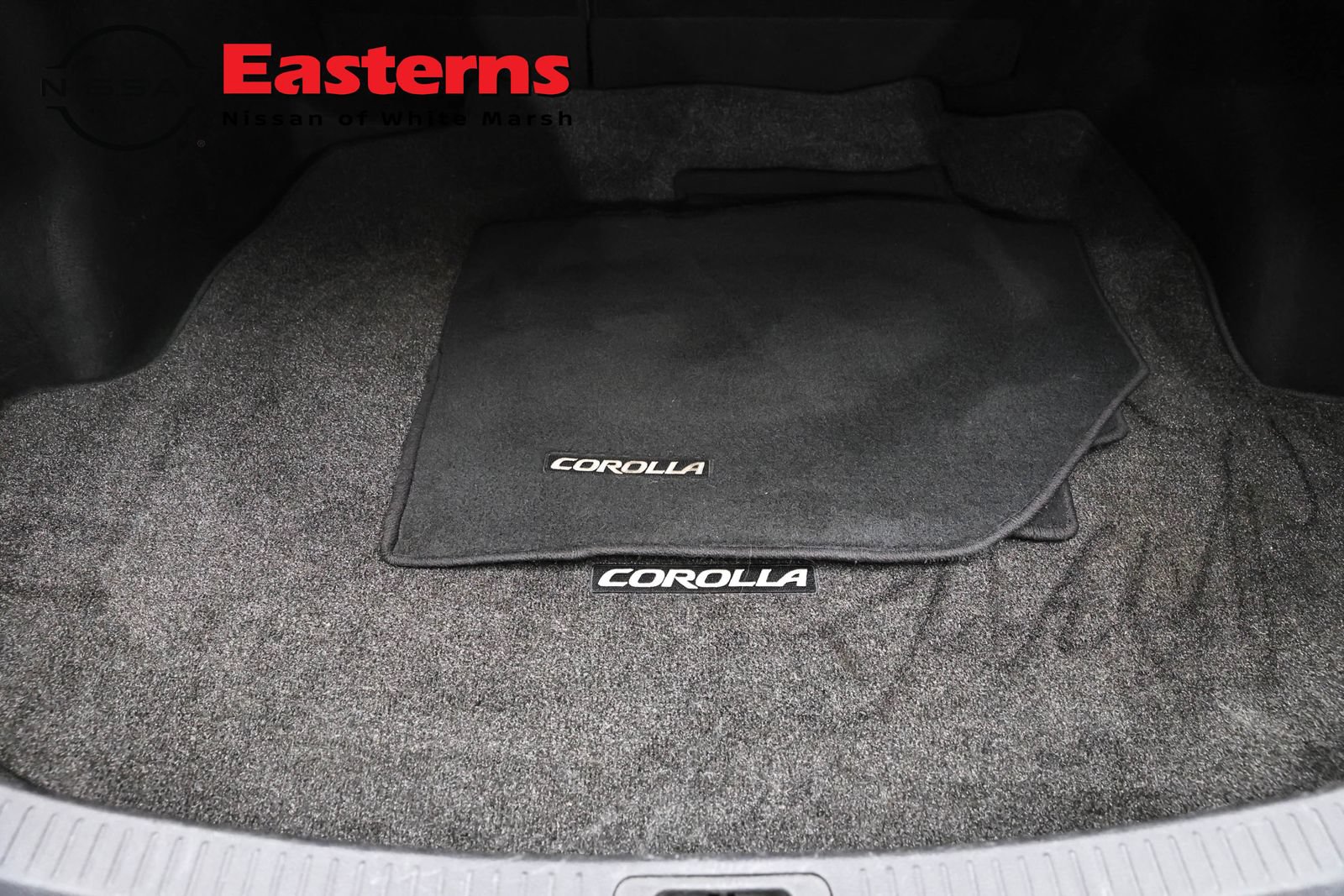 Used 2023 Toyota Corolla LE w/ Carpet Mat Package (TMS) FWD image 9